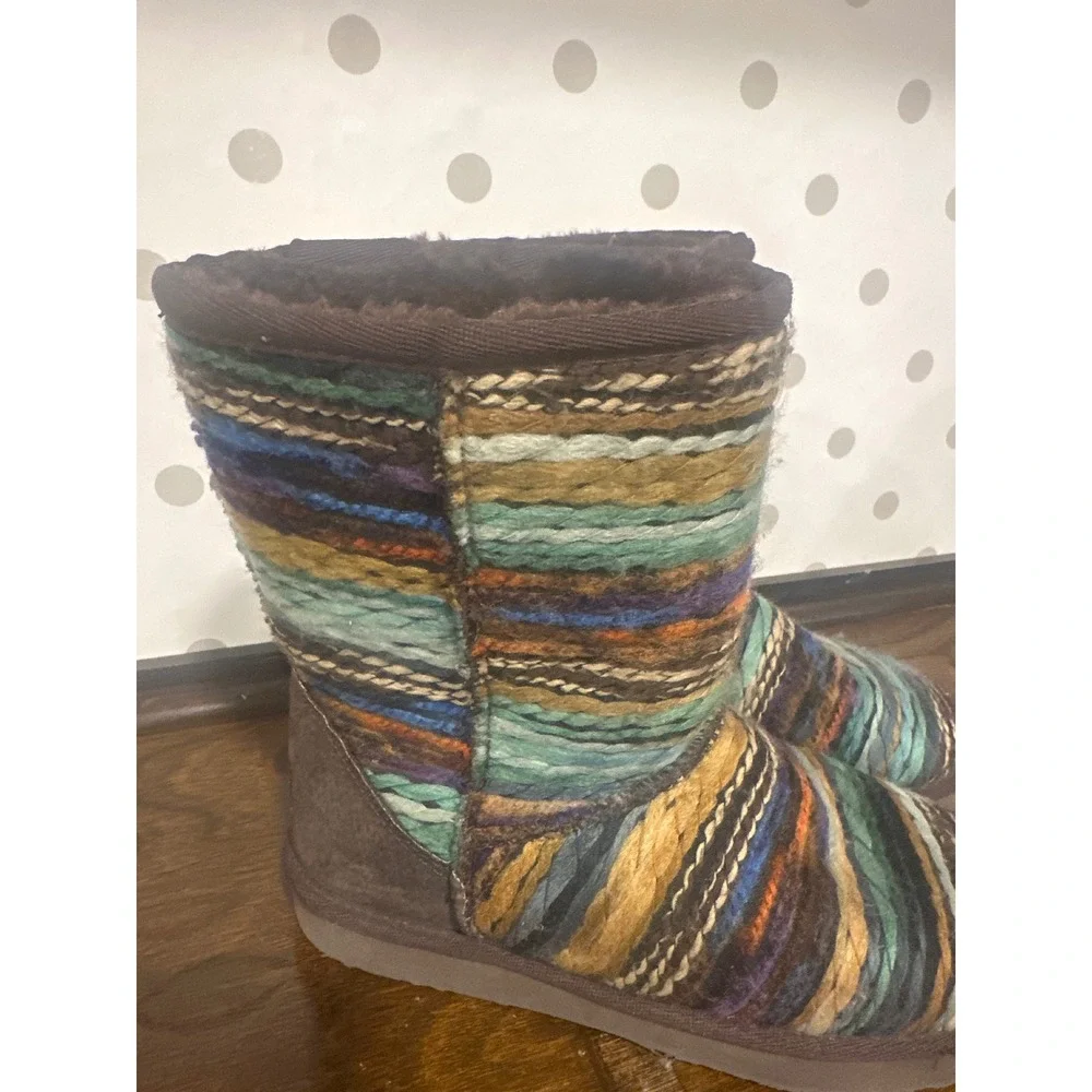 Lamo Juarez Kids Multi Color Striped Knit Faux Fur Lined Winter Boots Size 5